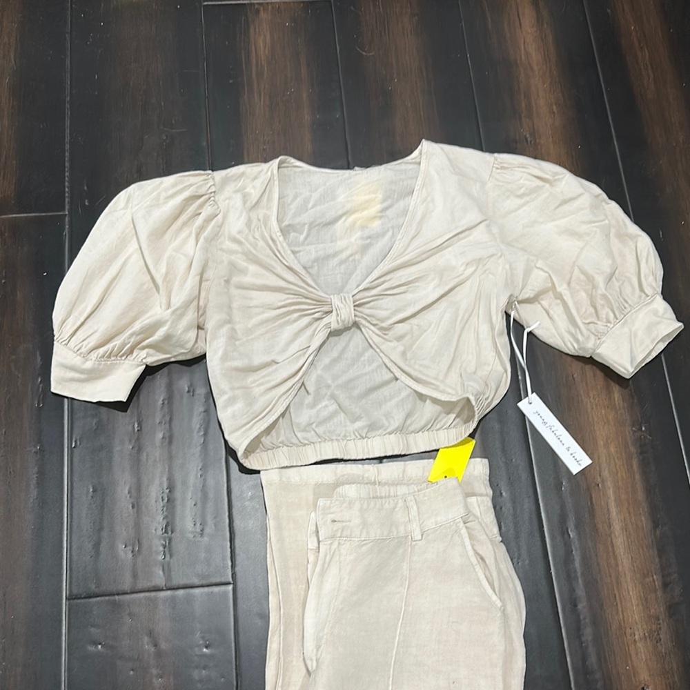 Elegant linen Cream Puff Sleeve Top & pants set